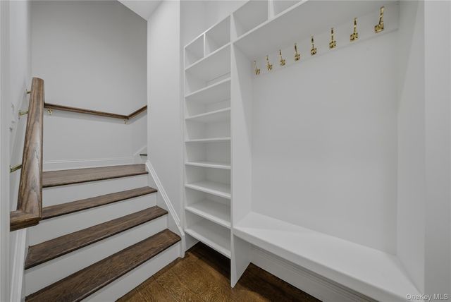 1 Fanny Circle, Yorktown Heights, NY 10598