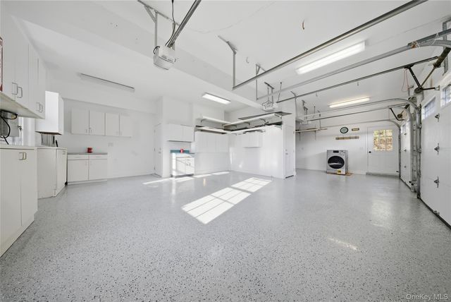 1 Fanny Circle, Yorktown Heights, NY 10598