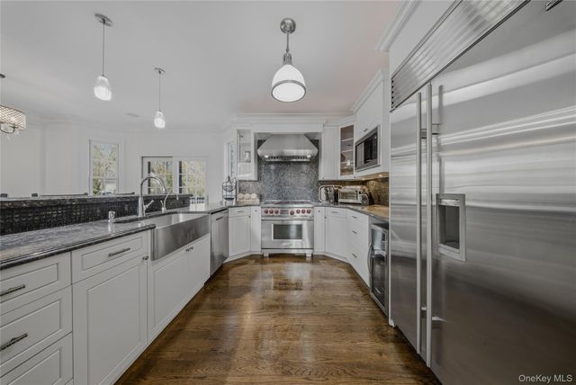 1 Fanny Circle, Yorktown Heights, NY 10598