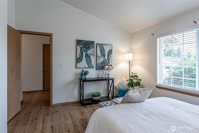 1329 131st Street E, Tacoma, WA 98445