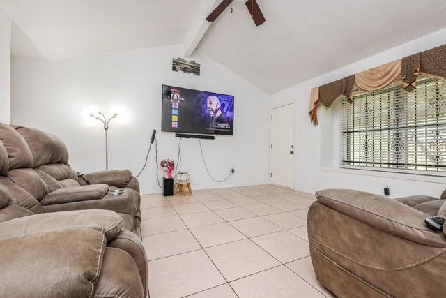 5146 Court Road, Houston, TX 77053