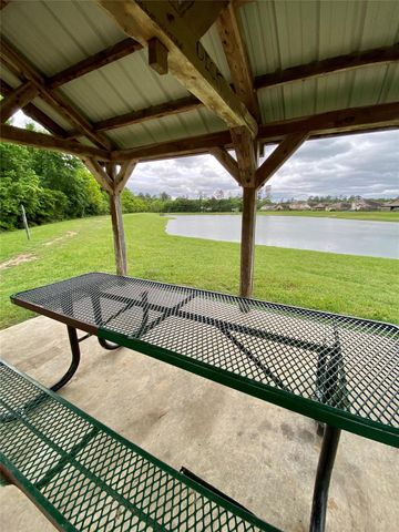 7039 Durango Creek Drive, Magnolia, TX 77354