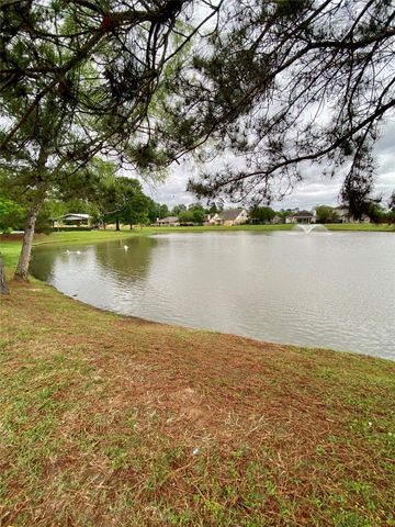 7039 Durango Creek Drive, Magnolia, TX 77354