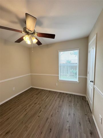 7039 Durango Creek Drive, Magnolia, TX 77354