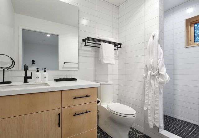 84860 Old San Rd, Bayfield, WI 55814