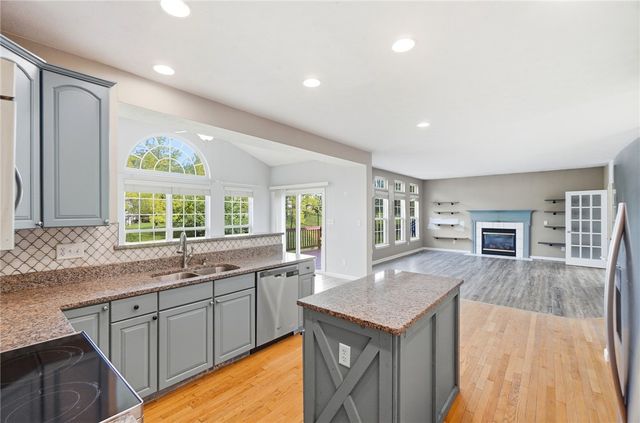 2524 Muirfield Drive, Beavercreek, OH 45431