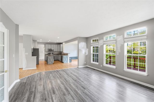 2524 Muirfield Drive, Beavercreek, OH 45431