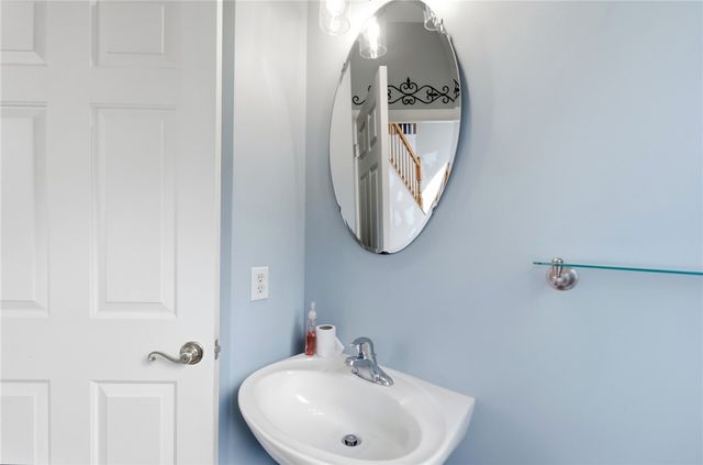 2524 Muirfield Drive, Beavercreek, OH 45431