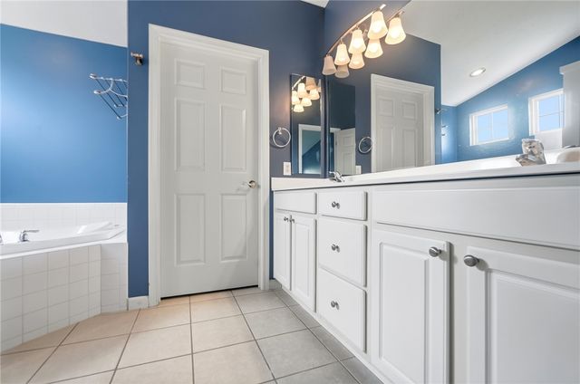 2524 Muirfield Drive, Beavercreek, OH 45431