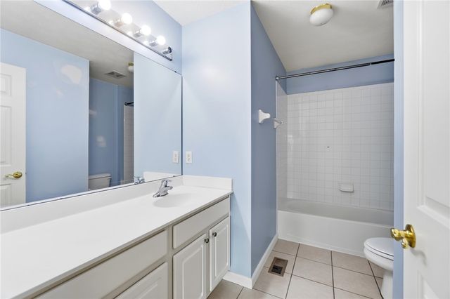 2524 Muirfield Drive, Beavercreek, OH 45431
