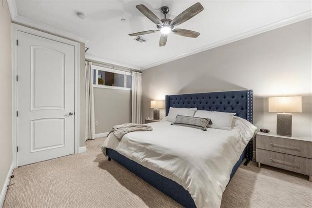 10511 Mission Road 305, Leawood, KS 66206