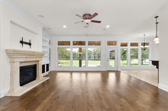 2901 Chisholm Trail, Salado, TX 76571