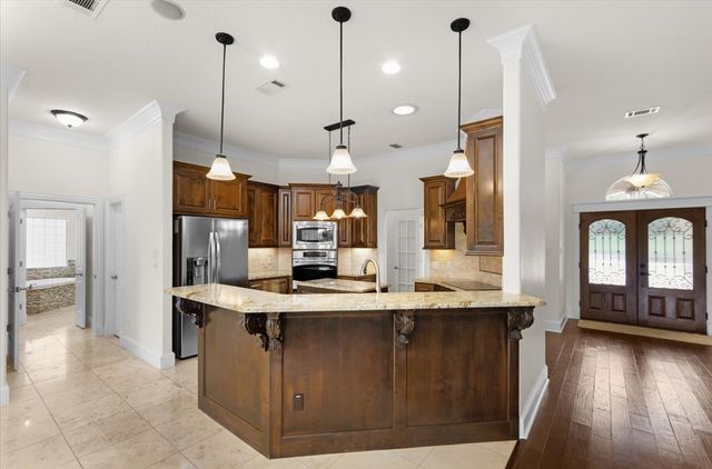 2901 Chisholm Trail, Salado, TX 76571