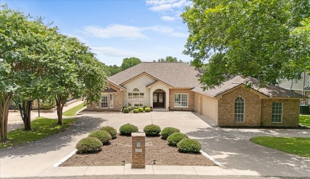 2901 Chisholm Trail, Salado, TX 76571