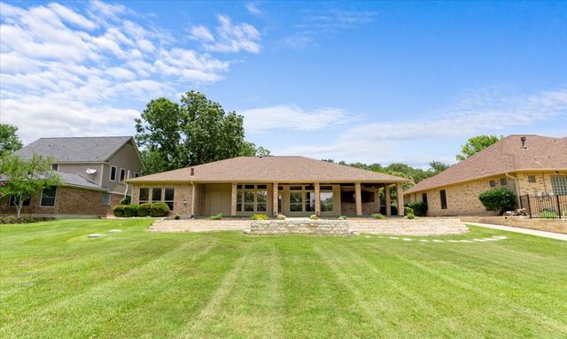 2901 Chisholm Trail, Salado, TX 76571