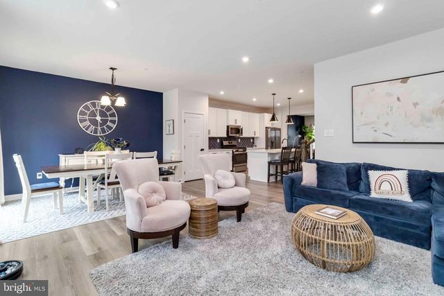 7944 MILLTOWN CIR, Cheltenham, PA 19012