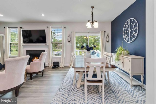 7944 MILLTOWN CIR, Cheltenham, PA 19012