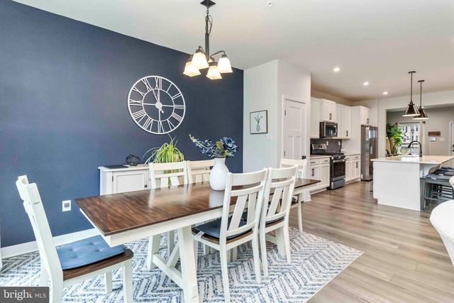 7944 MILLTOWN CIR, Cheltenham, PA 19012