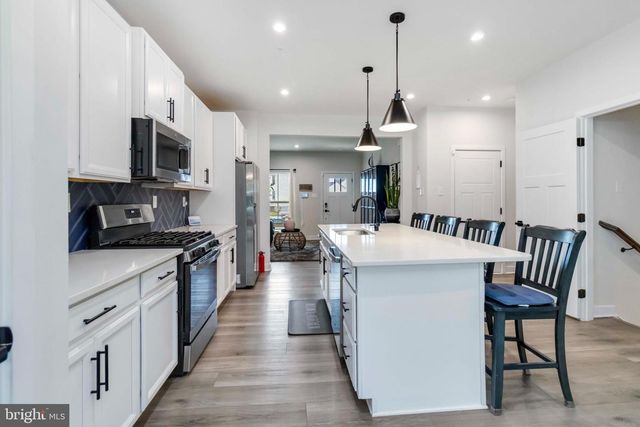 7944 MILLTOWN CIR, Cheltenham, PA 19012