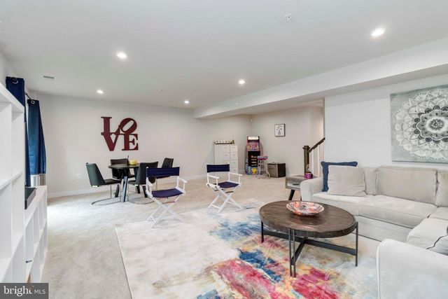 7944 MILLTOWN CIR, Cheltenham, PA 19012