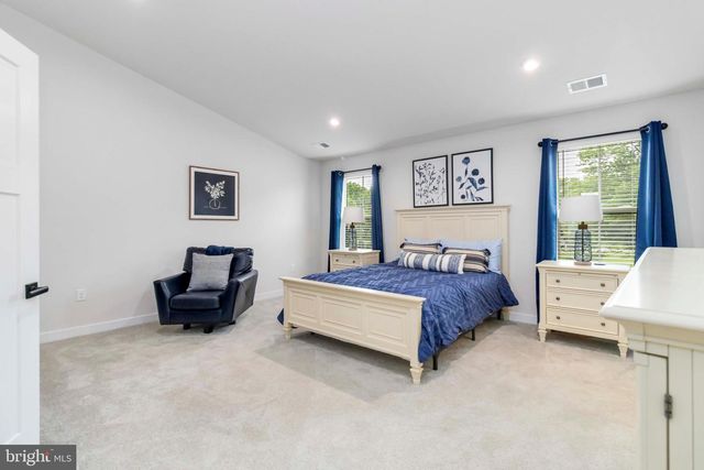 7944 MILLTOWN CIR, Cheltenham, PA 19012