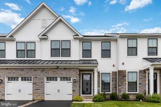 7944 MILLTOWN CIR, Cheltenham, PA 19012