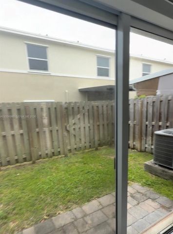 561 NE 5th Street, Florida City, FL 33034