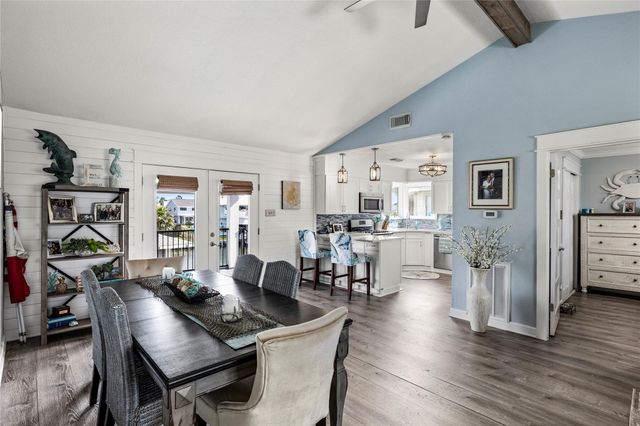 967 Bonita Street, Bayou Vista, TX 77563