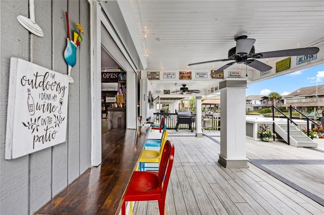 967 Bonita Street, Bayou Vista, TX 77563