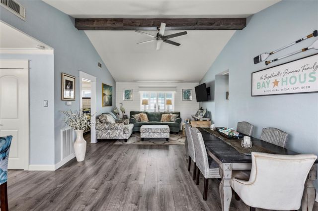 967 Bonita Street, Bayou Vista, TX 77563