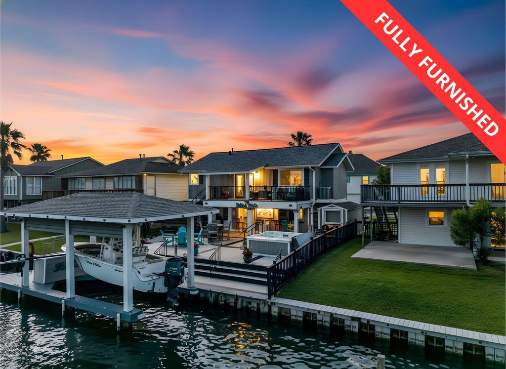 967 Bonita Street, Bayou Vista, TX 77563