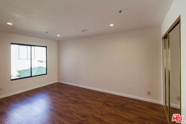 301 W Loraine Street 8, Glendale, CA 91202