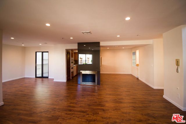 301 W Loraine Street 8, Glendale, CA 91202