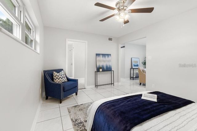 8401 BLACKSTONE COURT, Tampa, FL 33615