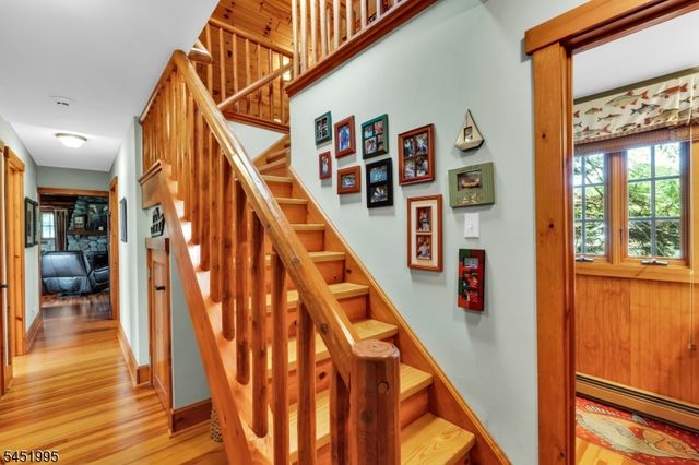 24 Rainbow Trl, Sparta Twp., NJ 07871