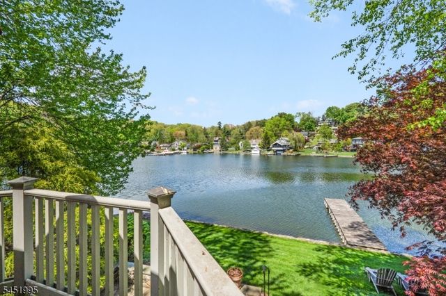 24 Rainbow Trl, Sparta Twp., NJ 07871