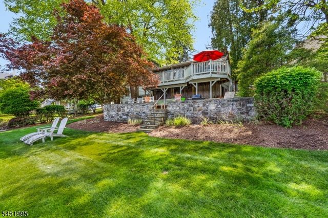 24 Rainbow Trl, Sparta Twp., NJ 07871