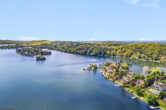 24 Rainbow Trl, Sparta Twp., NJ 07871