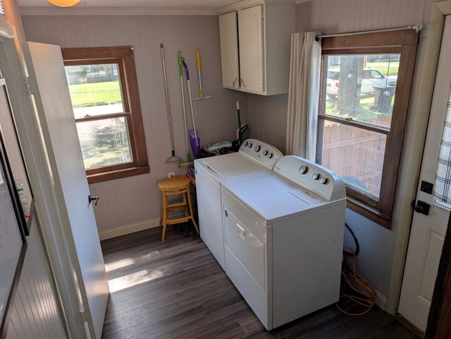 520 S 10th St, Salina, KS 67401