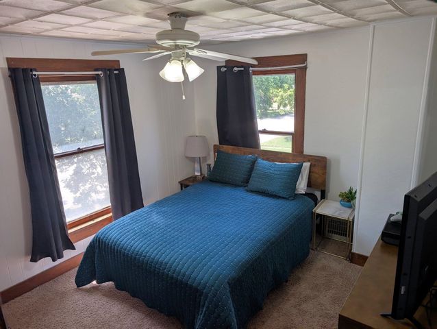 520 S 10th St, Salina, KS 67401