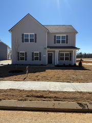 143 Stillwater Way, Tullahoma, TN 37388