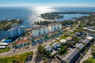 1325 NE SNELL ISLE BOULEVARD NE 711, St Petersburg, FL 33704