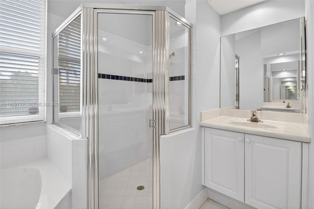 6595 Jackie Way, Lake Worth, FL 33467