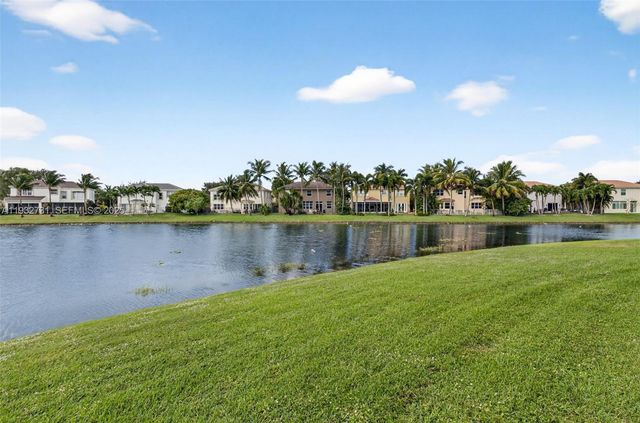 6595 Jackie Way, Lake Worth, FL 33467