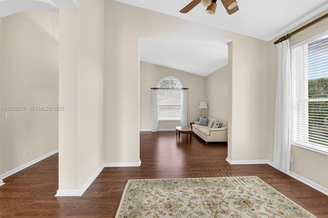 6595 Jackie Way, Lake Worth, FL 33467