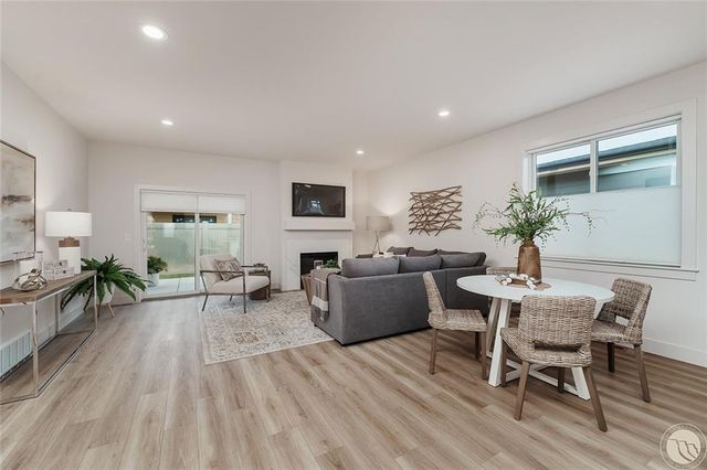 213 Joy Ln, Billings, MT 59105