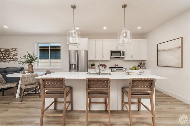 213 Joy Ln, Billings, MT 59105