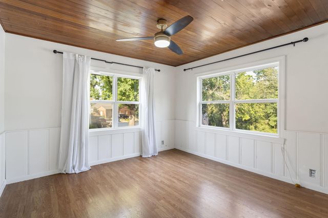 707 S 3rd Street, Branson, MO 65616