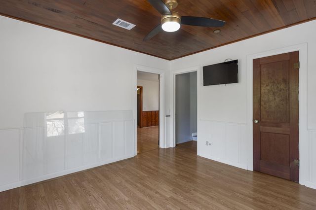 707 S 3rd Street, Branson, MO 65616