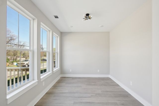 908 Anderson Ln Unit 6, Madison, TN 37115